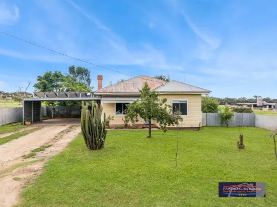 11 Thompson Street, Inglewood, Vic 3517