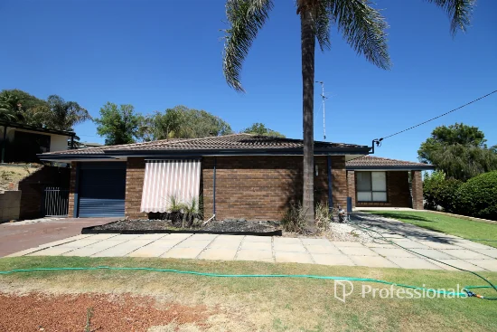 11 Trafalgar Rise, Australind, WA 6233 - For Rent
