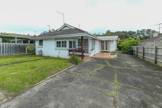 11 Trent Street, Glen Iris, Vic 3146