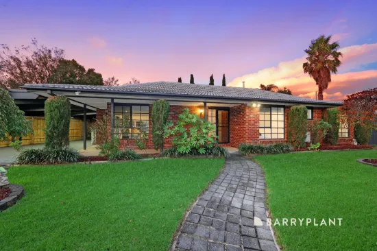 11 Trevena Close, Rowville, Vic 3178
