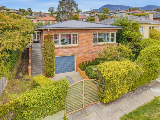 11 Truman Avenue, Lenah Valley, Tas 7008