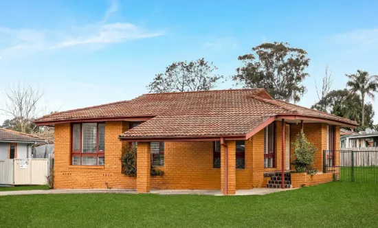 11 Upton Pl, Bonnyrigg, NSW 2177