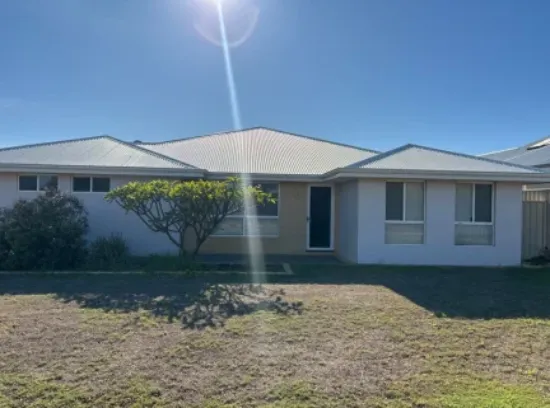 11 WANDA CIRCLE, Wandina, WA 6530