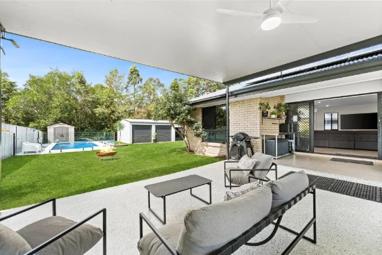 11 Warner Place, Landsborough, Qld 4550