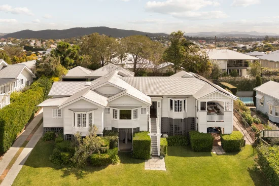 11 Watson Street, Newmarket, Qld 4051