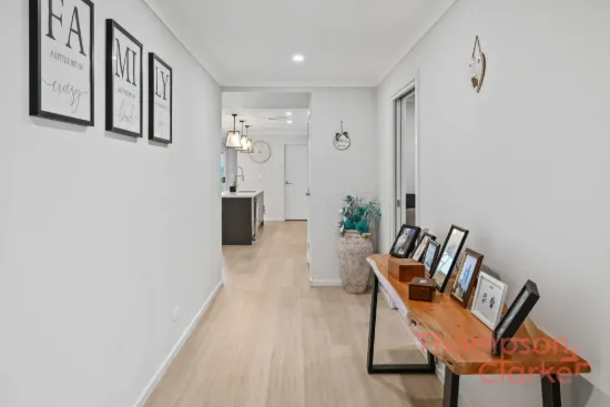 11 Wattawan Crescent, Anambah, NSW 2320-Image