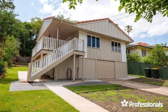 11 Wendover Street, Keperra, Qld 4054