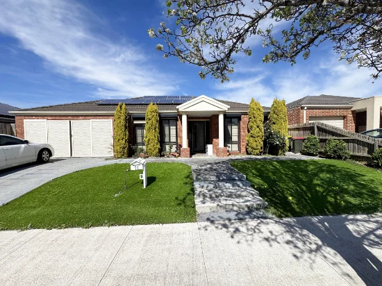 11 WESTMEADOWS LANE, Truganina, Vic 3029 - For Rent