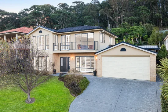11 Whipbird Way, Belmont, NSW 2280