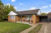 11 White Avenue, Kooringal, NSW 2650