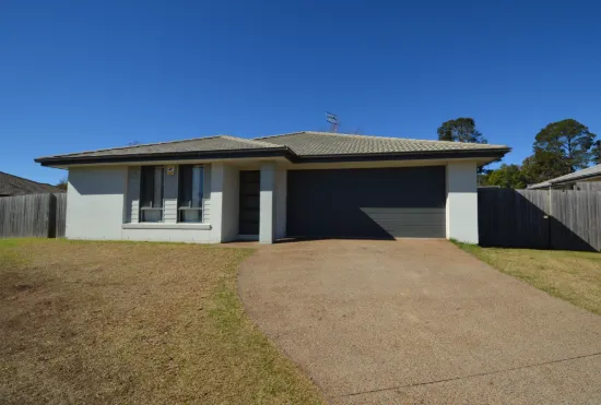 11 White Gum Place, Guyra, NSW 2365