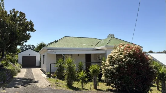11 Widdicombe street, Casterton, Vic 3311