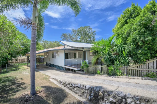 11 Wilkins Street, West Gladstone, Qld 4680