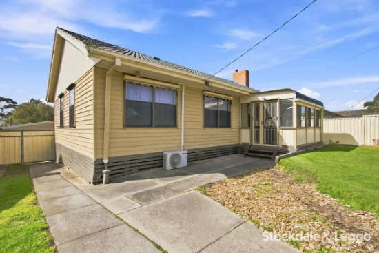 11 Winston Court, Morwell, Vic 3840