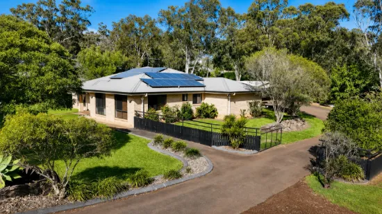 11 Woolmer Road, Highfields, Qld 4352
