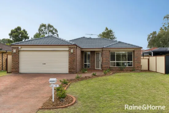 11 Yellowgum Avenue, Rouse Hill, NSW 2155