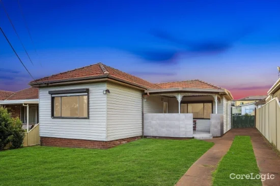 110 Roberts rd, Greenacre, NSW 2190