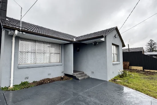110 Sunset Boulevard, Jacana, Vic 3047