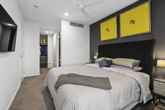 1108/25 Shafston Avenue, Kangaroo Point, Qld 4169-Image