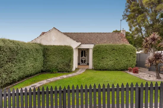 111 Boundary Road, Newcomb, Vic 3219