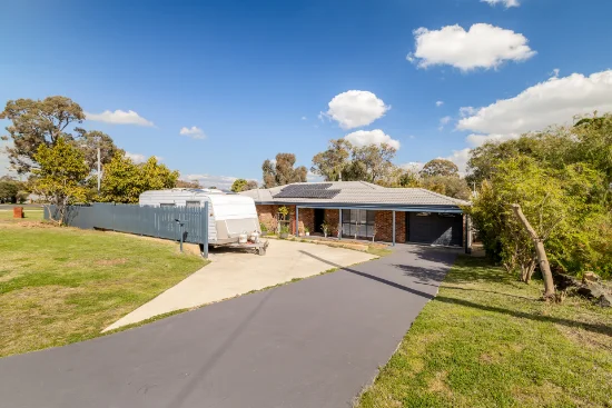 111 Lucy Victoria Avenue, Australind, WA 6233