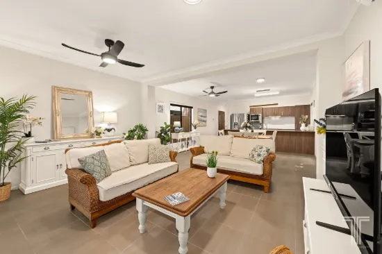 111 Pembroke Street, Carina, Qld 4152