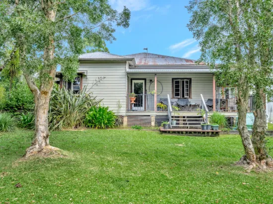 111 Pine Avenue, Ulong, NSW 2450