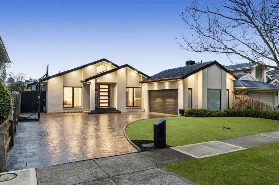111 Royal Crescent, Hillside, Vic 3037