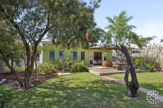111 Samson Street, White Gum Valley, WA 6162