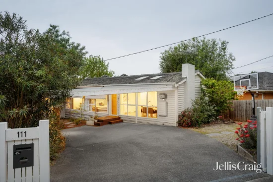 111 Yallambie Road, Macleod, Vic 3085