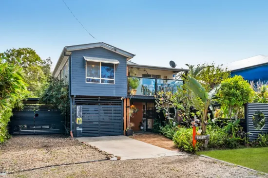 112 Biggs Avenue, Beachmere, Qld 4510