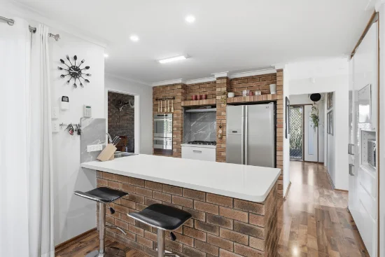112. Wilfred Road, Thornlie, WA 6108 - For Sale