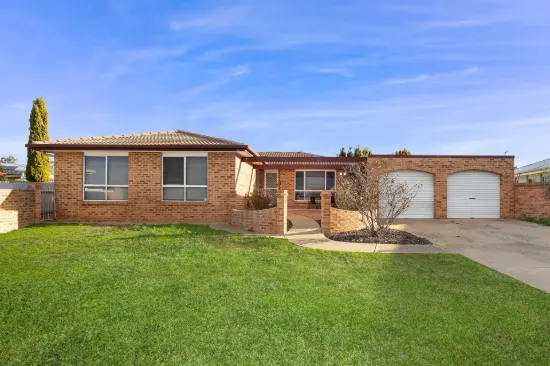 113 Undurra Drive, Glenfield Park, NSW 2650