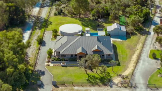 114 Craddon Road, Oakford, WA 6121