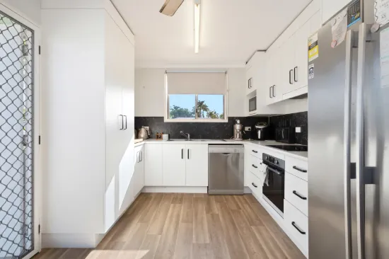 114 Donovan Crescent, Gracemere, Qld 4702