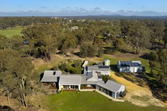 114 Dunolly-Bridgewater Road, Dunolly, Vic 3472