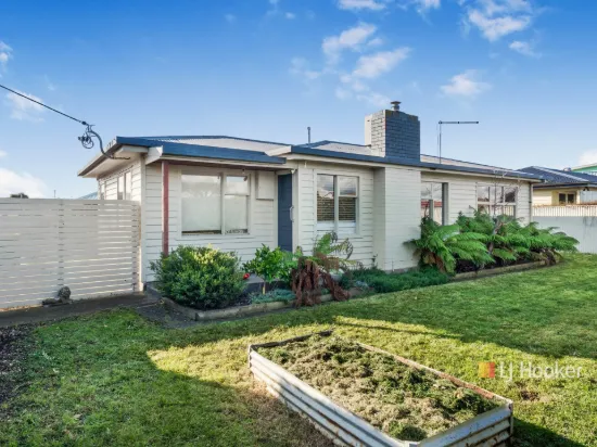 114 George Street, Devonport, Tas 7310