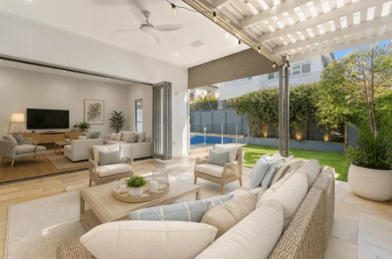 114. Seagull Avenue, Mermaid Beach, Qld 4218