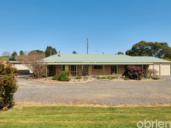 115 McGraths Track, Hernes Oak, Vic 3825