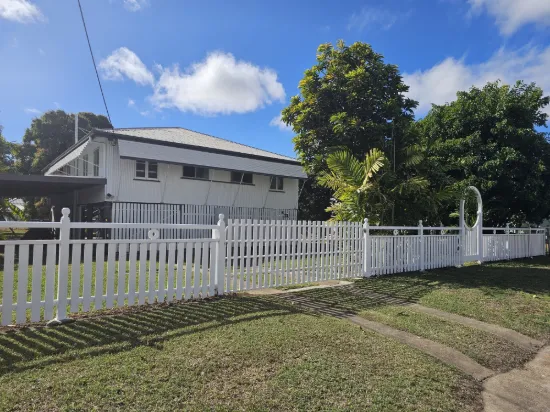 115 Ninth Avenue, Home Hill, Qld 4806