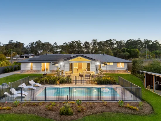 116-118 Lyon Drive, New Beith, Qld 4124
