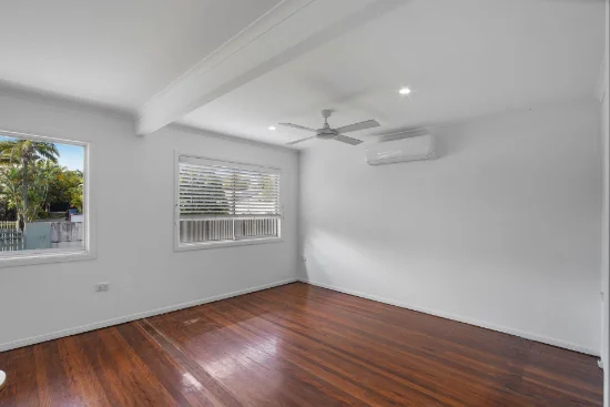 116 Whiting Street, Labrador, Qld 4215-Image