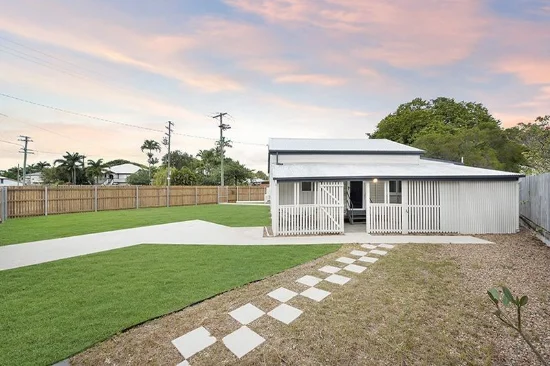 117 Queens Rd, Hermit Park, Qld 4812