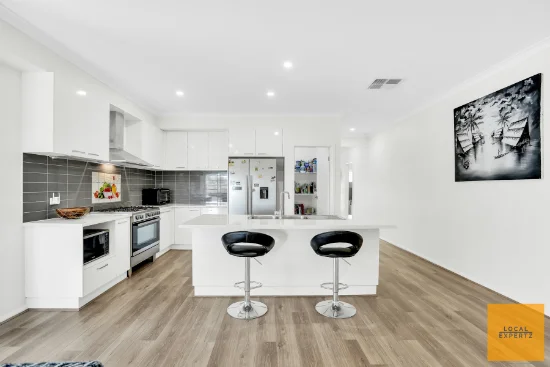 117 Turpentine Road, Brookfield, Vic 3338-Image