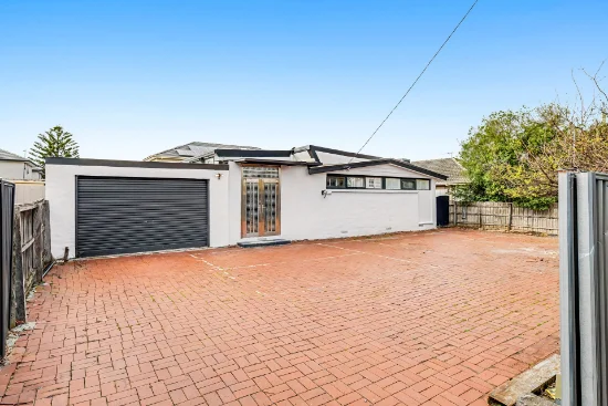 118 Blackburn Road, Glen Waverley VIC 3150-Image