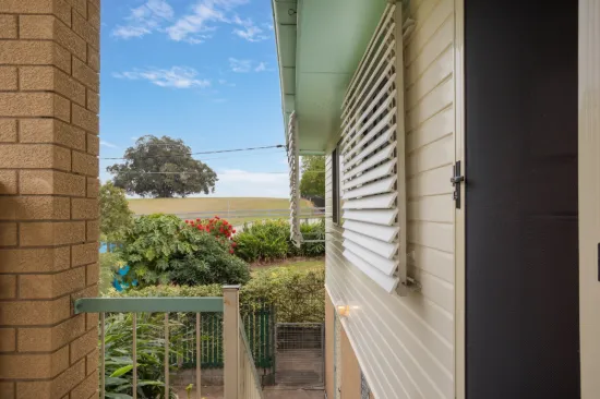 118 Wildey Street, Raceview, Qld 4305