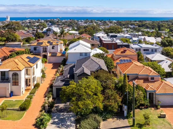 119 Grand Promenade, Doubleview, WA 6018