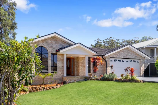 119 Leo Drive, Narrawallee, NSW 2539