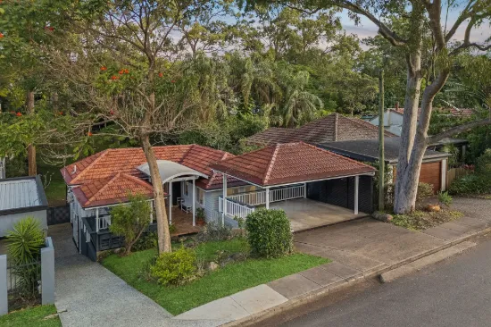 119 Ninth Avenue, St Lucia, Qld 4067