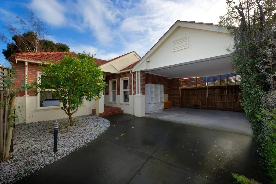 11A Lees Street, McKinnon, Vic 3204 - For Rent